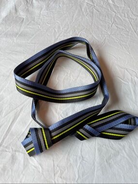 lululemon athletica Navy, Gray & Yellow Striped Grommet Yoga Mat Strap